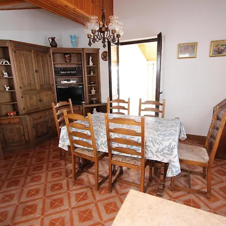Apartment Malvina *