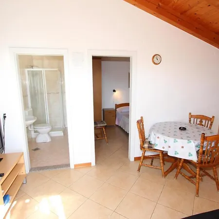 Malvina Apartment *