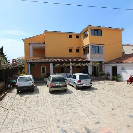 Malvina Apartman